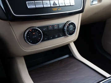 Mercedes GLE W166/C292 SUV 3.0 350d 258KM 2016 Mercedes GLE GLE 350 d, Salon Polska, zdjęcie 19