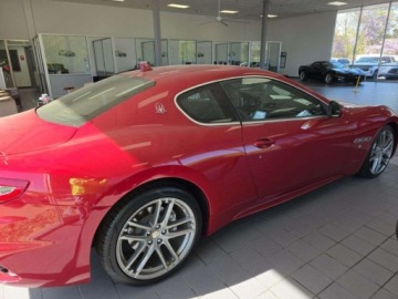 Maserati GranTurismo 2018 Maserati GranTurismo Sport Coupe 2018 4.7 Benzyna 454KM, zdjęcie 3