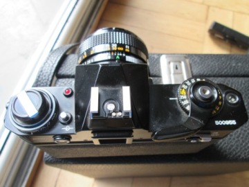 Камера Canon EF С ОБЪЕКТИВОМ 1,4/50