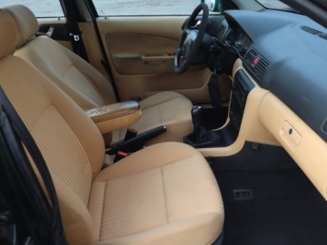 Skoda Octavia I Hatchback 1.9 TDI 110KM 2003 Skoda Octavia 1.9 TDI, Salon Polska, Klima, zdjęcie 8