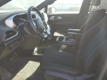 Chrysler Pacifica II 2021 Chrysler Pacifica Touring 2021 3.6l 3.6 Benzyna 287KM, zdjęcie 7