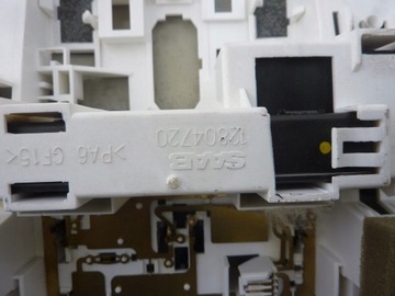 LAMPA OSVĚTLENÍ KABINY SAAB 9-3 93 II