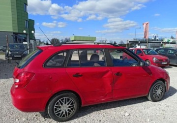 Skoda Fabia II Kombi 1.2 60KM 2009 Skoda Fabia Skoda Fabia 1.2 BenzynaLPG 60KM, zdjęcie 3