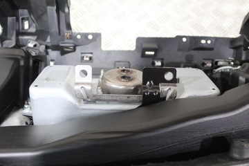 DESKA KONZOLA AIRBAG JEEP GRAND CHEROKEE WK2 IV