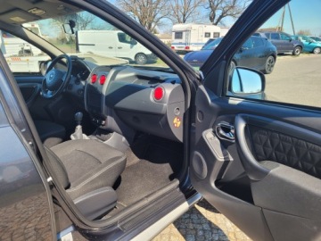 Dacia Duster I SUV Facelifting 1.5 dCi  110KM 2014 DACIA DUSTER LIFT - NISKI ORYGINALNY PRZEBIEG !!! NOWY ROZRZĄD !!!, zdjęcie 23