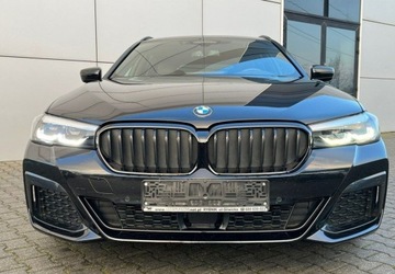 BMW Seria 5 G30-G31 Touring Facelifting 2.0 520d 190KM 2021 BMW Seria 5 M SPORT 4x4 Shadow Line FV 23 2.0 Diesel 190KM, zdjęcie 2