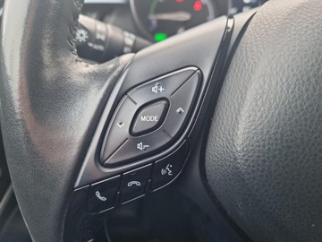 Toyota C-HR I Crossover Facelifting 2.0 Hybrid Dynamic Force 184KM 2020 Toyota C-HR 2.0 Hybrid Style Toyota C-HR 2.0 Hybri, zdjęcie 16