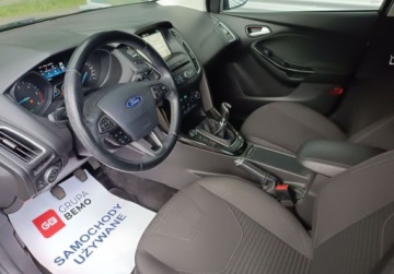 Ford Focus III Kombi Facelifting 1.5 TDCi 120KM 2017 Ford Focus 1.5 TDCI 120KM Titanium SerwisASO Vat-Marza Gwarancja 1.5 120KM, zdjęcie 9