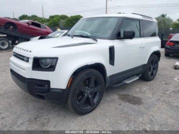 Land Rover Defender IV (L663) 2024 Land Rover Defender p400 x-dynamic se, 2024r., 4x4, 3.0L 3.0 Benzyna 395KM, zdjęcie 1