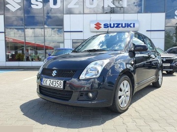 Suzuki Swift IV Hatchback 5d 1.3 DDiS FAP 75KM 2010 Suzuki Swift 1.3 DDiS Comfort 75 KM 2010r