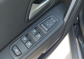 Dacia Duster II SUV Facelifting 1.3 TCe 150KM 2024 Dacia Duster 150KM, Kamery 360, Automat, Salon Polska, Bezwypadkowy, Gwara, zdjęcie 9