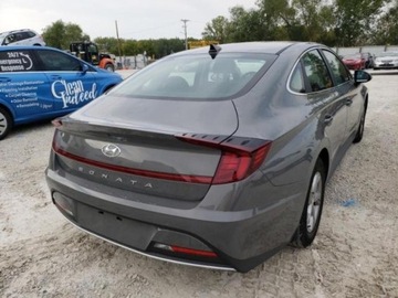 Hyundai Sonata V 2022 Hyundai Sonata HYUNDAI SONATA SE, 2022r., 2.5L, po gradobiciu 2.5 Benzyna, zdjęcie 3