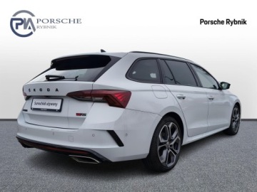 Skoda Octavia IV RS Kombi 2.0 TDI SCR 200KM 2022 Skoda Octavia Combi RS 2.0TDI 200KM Hak Panorama M, zdjęcie 4