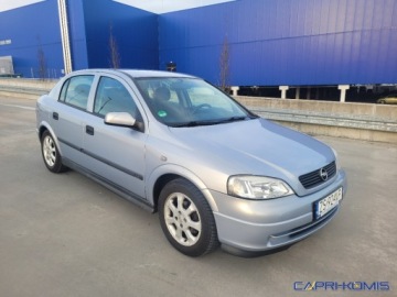 Opel Astra F Hatchback 1.6 i 16V 100KM 2002 Opel Astra 1.6i rewelacyjna serwis bezwypadkowa 1.6 Benzyna 100KM, zdjęcie 7