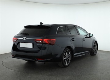 Toyota Avensis III Wagon Facelifting 2015 2.0 D-4D 143KM 2015 Toyota Avensis 2.0 D-4D, Salon Polska, Serwis ASO, zdjęcie 4