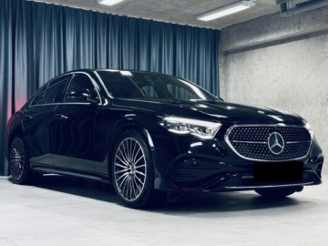 Mercedes Klasa E W214 Sedan 2.0 220d 197KM 2025 E Klasa 220 d 4-Matic AMG 2.0 (197KM) 2025, zdjęcie 1