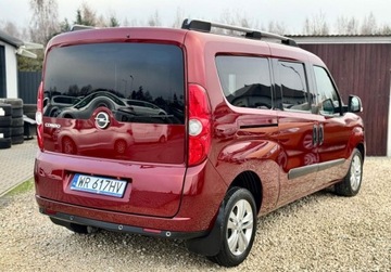 Opel Combo D Tour 1.4 Turbo CNG ecoFLEX 120KM 2017 Opel Combo 1.4 Turbo Lounge 1.4 Benzyna 120KM, zdjęcie 5