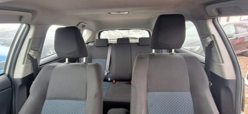 Toyota Auris II Hatchback 5d Dual VVT-i 100 99KM 2014 Toyota Auris climatronic ledy, zdjęcie 18