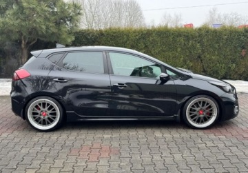 Kia Ceed II GT 5d 1.6 T-GDI 204KM 2017 Kia Ceed GT 1.6 204KM Climatronic NAVI Kamera PANO Bezwypadkowy SERWIS, zdjęcie 9