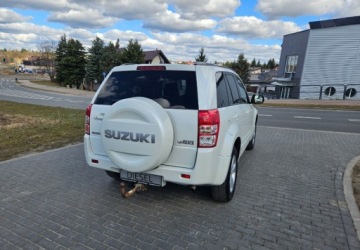 Suzuki Grand Vitara II SUV 5d Facelifting 1.9 DDiS 129KM 2012 Suzuki Grand Vitara LIFT 1.9Diesel 130KM 4x4 Biala Perla 5-Drzwi Navi 1.9, zdjęcie 5