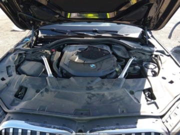 BMW Seria 7 G70 2022 BMW Seria 7 740i 2022 3.0 Benzyna 335KM, zdjęcie 8