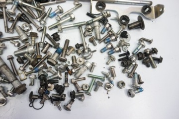 SUZUKI GSX-R 600 750 K8 K9 L0 ВИНТЫ ВИНТЫ