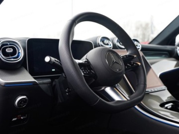 Mercedes GLC C254/X254 Coupe 2.0 220d 197KM 2026 GLC 220 d 4-Matic AMG Line 2.0 (moc 197 KM) 2026, zdjęcie 6