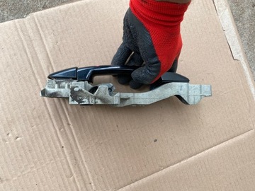 KLIKA DVEŘE LEVÝ ZADNÍ KTVD PEUGEOT 407
