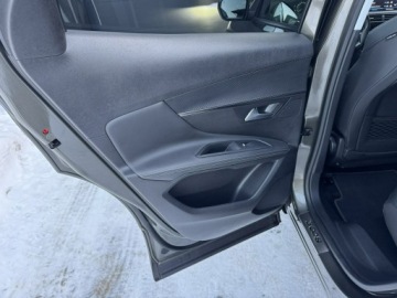 Peugeot 3008 II Crossover 1.6 THP 180KM 2019 Peugeot 3008 1.6 PureTech 180KM Allure Full Led, zdjęcie 22