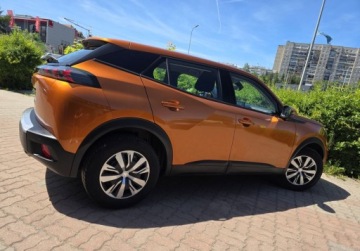 Peugeot 2008 II SUV 1.2 PureTech 100KM 2021 Peugeot 2008 Wzorowy 93 Tkm-Bezwypadkowy-Navi-Grzane fotele 1.2 Benzyna, zdjęcie 27