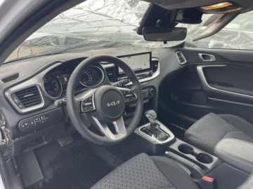 Kia Ceed III Kombi Facelifting 1.5 T-GDI 140KM 2025 Kia Cee'd Automat mHEV Podgrzewanie Kamera, zdjęcie 8