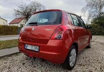 Suzuki Swift IV Hatchback 5d 1.3 92KM 2009 Suzuki Swift 1.3 Comfort 1.3 Benzyna 92KM BEZWYPADKOWY, zdjęcie 7