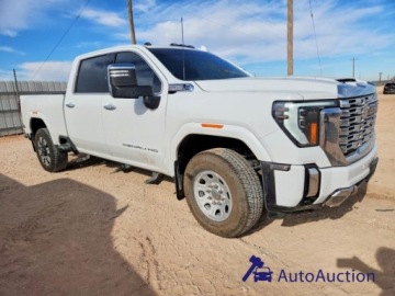  GMC Sierra 2025 GMC SIERRA K2500 DENALI 6.6 Benzyna 401KM