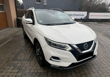 Nissan Qashqai II Crossover Facelifting 1.6 DiG-T 163KM 2018 Nissan Qashqai 1,6 DIG-T 163KM Klima Navi Kamera 360 Panorama 1.6 Benzyna, zdjęcie 2