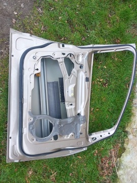 DVEŘE LEVÉ PŘEDNÍ FORD C-MAX MK2 II