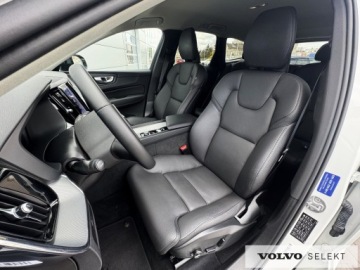 Volvo XC60 II 2025 Volvo XC 60 B5 B AWD Plus Dark | Serwis ASO | Harm, zdjęcie 29