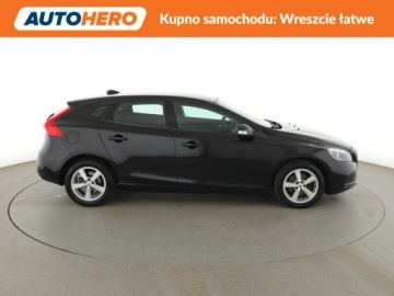 Volvo V40 II Hatchback Facelifting 2.0 D2 120KM 2017 Volvo V40 2.0D Klimatyzacja Tempomat Elektryka, zdjęcie 8