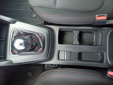 Ford Focus IV Hatchback Facelifting 1.0 EcoBoost 125KM 2022 Ford Focus miękka HYBRYDA, na gwarancji, ST-line,, zdjęcie 17