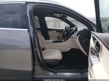 Mercedes GLC C254/X254 2023 Mercedes-Benz GLC 300 4Matic 2023 2.0 Benzyna 255KM, zdjęcie 9