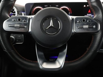 Mercedes CLA C118/X118 Shooting Brake Plug-In 1.3 250e 218KM 2023 Mercedes CLA 250 PHEV full LED skóra/alcantara, zdjęcie 20