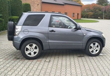 Suzuki Grand Vitara II SUV 1.6 i 16V 106KM 2006 Suzuki Grand Vitara Oplacony udokumentowany przebieg bezwypadkowy sprawny, zdjęcie 5