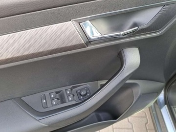 Skoda Karoq Crossover Facelifting 1.5 TSI ACT 150KM 2022 Skoda Karoq 1.5TSI 150KM DSG Wersja Style Salon Polska 1.5 Benzyna, zdjęcie 11