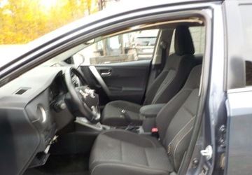 Toyota Auris II 2015 Toyota Auris Okazja 1.8 Hybryda 98KM, zdjęcie 20