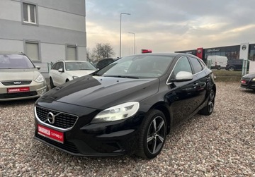Volvo V40 II Hatchback Facelifting 2.0 D2 120KM 2018 Volvo V40 , R- Design , nawigacja , skorzane fotele 2.0 Diesel 120KM, zdjęcie 10