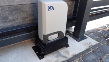 Dea Livi oc + монтажная база ral 9005