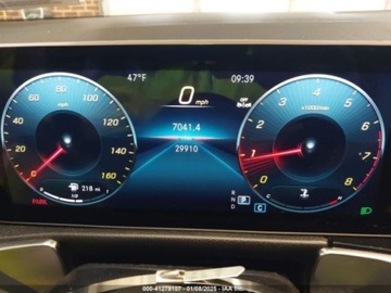 Mercedes GLB 2021 Mercedes-Benz GLB 250 4Matic 2021 2.0l 2.0 Benzyna 221KM, zdjęcie 10