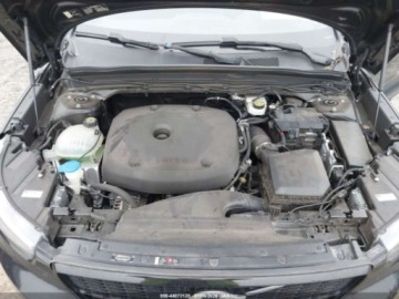 Volvo XC40 Crossover 2.0 T5 247KM 2020 Volvo XC 40 T5 R-Design 2020 2.0 Benzyna 248KM, zdjęcie 8