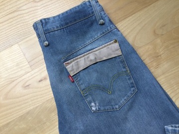 Modne damskie jeansy Levi's - 29/32 - pas: 80 !