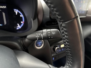 Toyota Yaris IV Hatchback 1.5 Hybrid Dynamic Force 116KM 2022 Toyota Yaris Cross Hybrid 1.5 Executive IV (2020-), zdjęcie 22