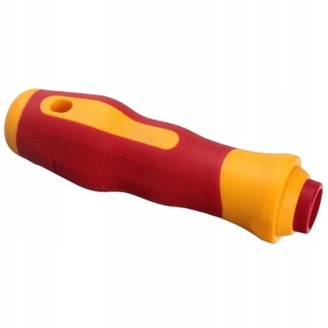 Профессиональный набор изолированных отверток.